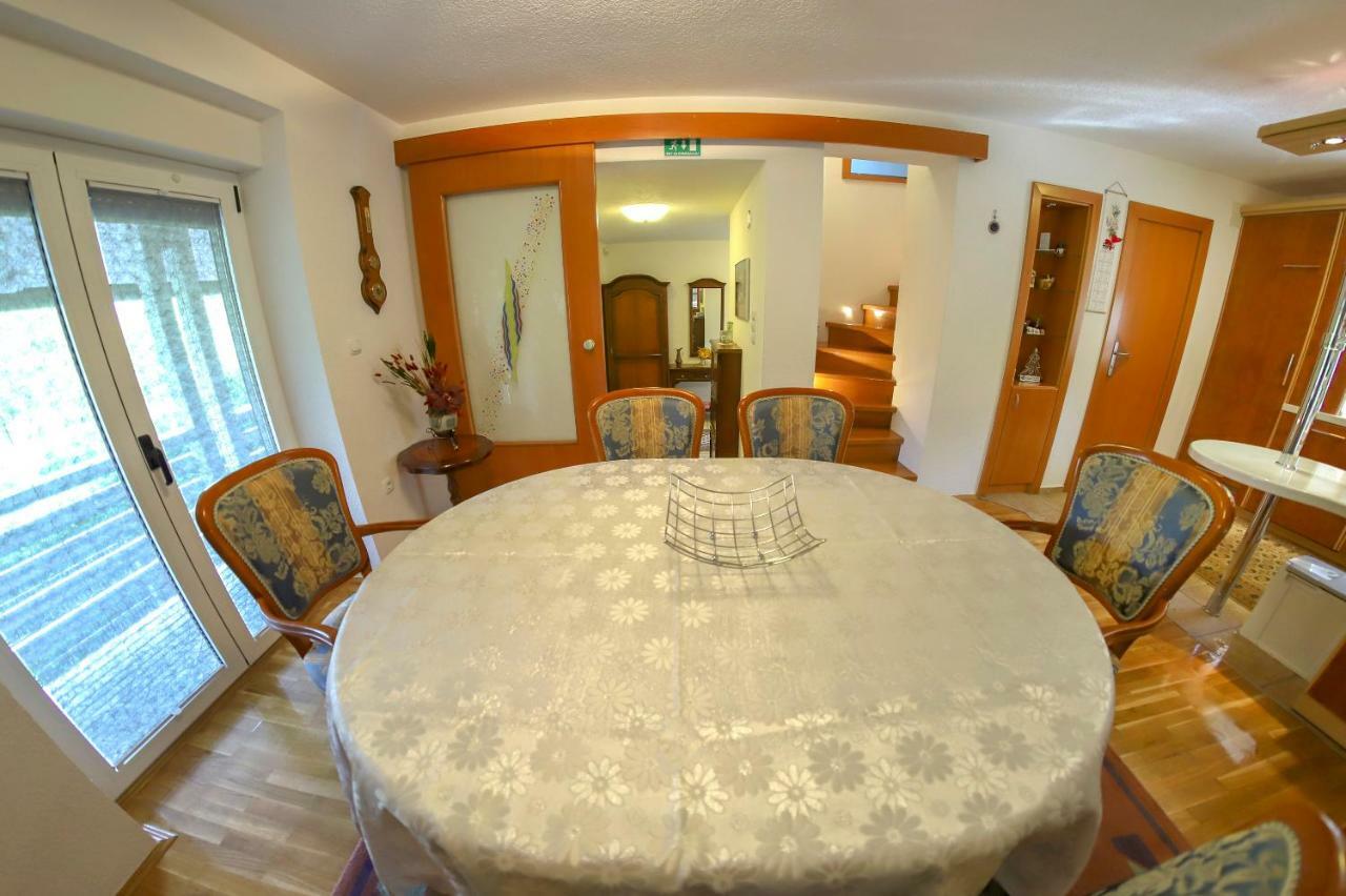 Holiday Home Villa Sara Bihać 외부 사진