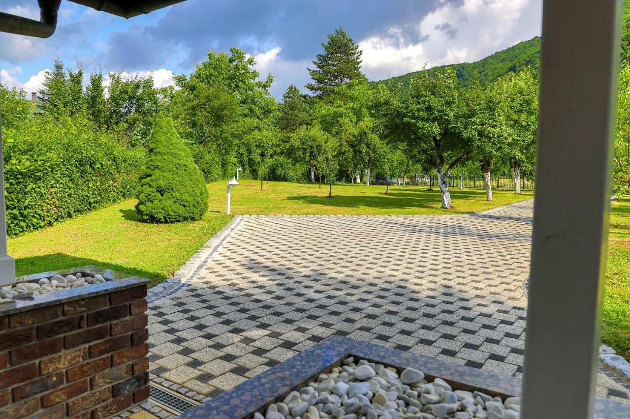 Holiday Home Villa Sara Bihać 외부 사진