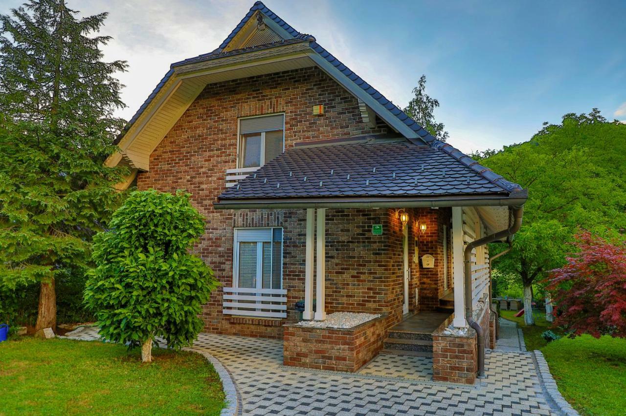 Holiday Home Villa Sara Bihać 외부 사진