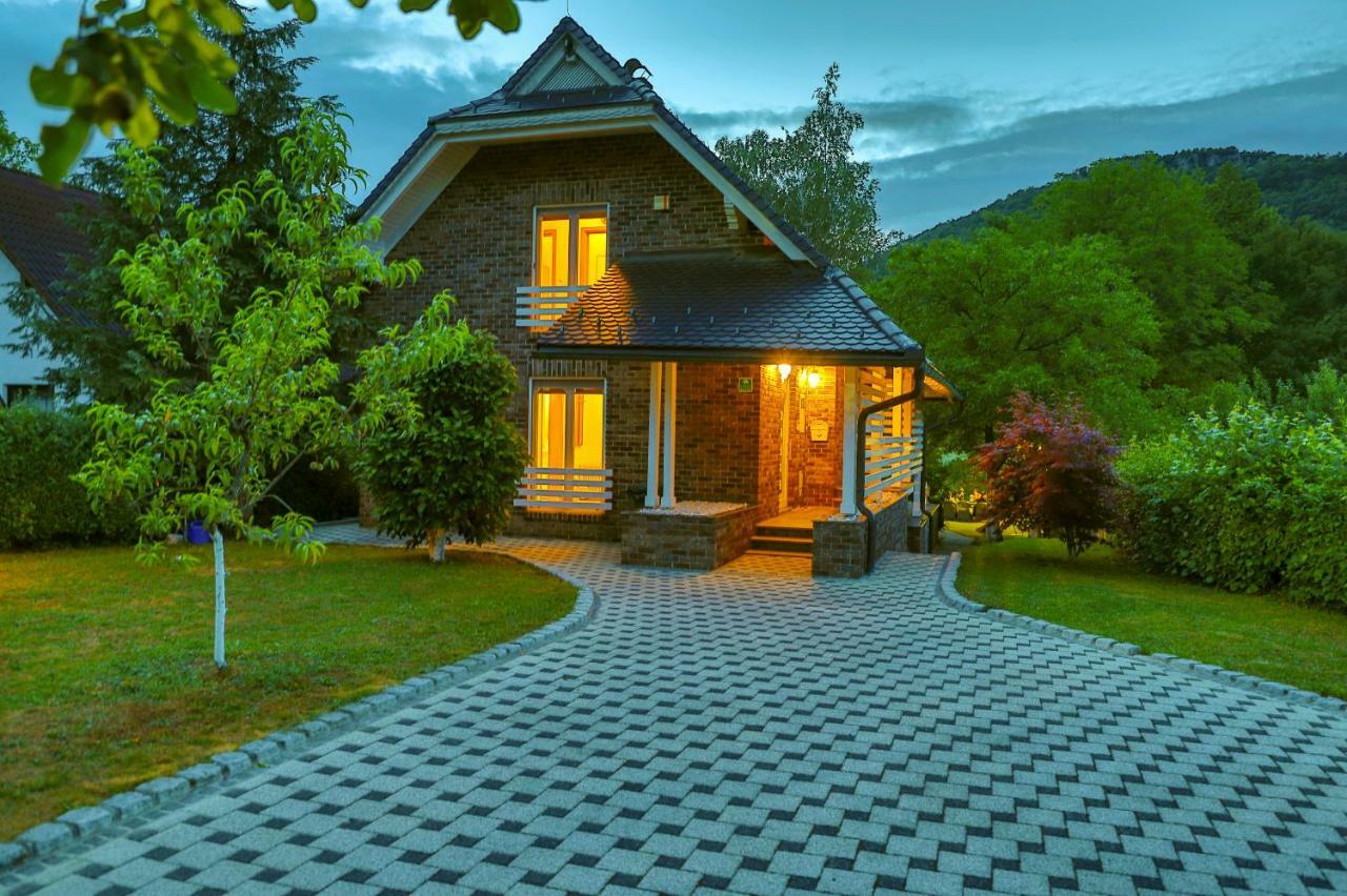 Holiday Home Villa Sara Bihać 외부 사진