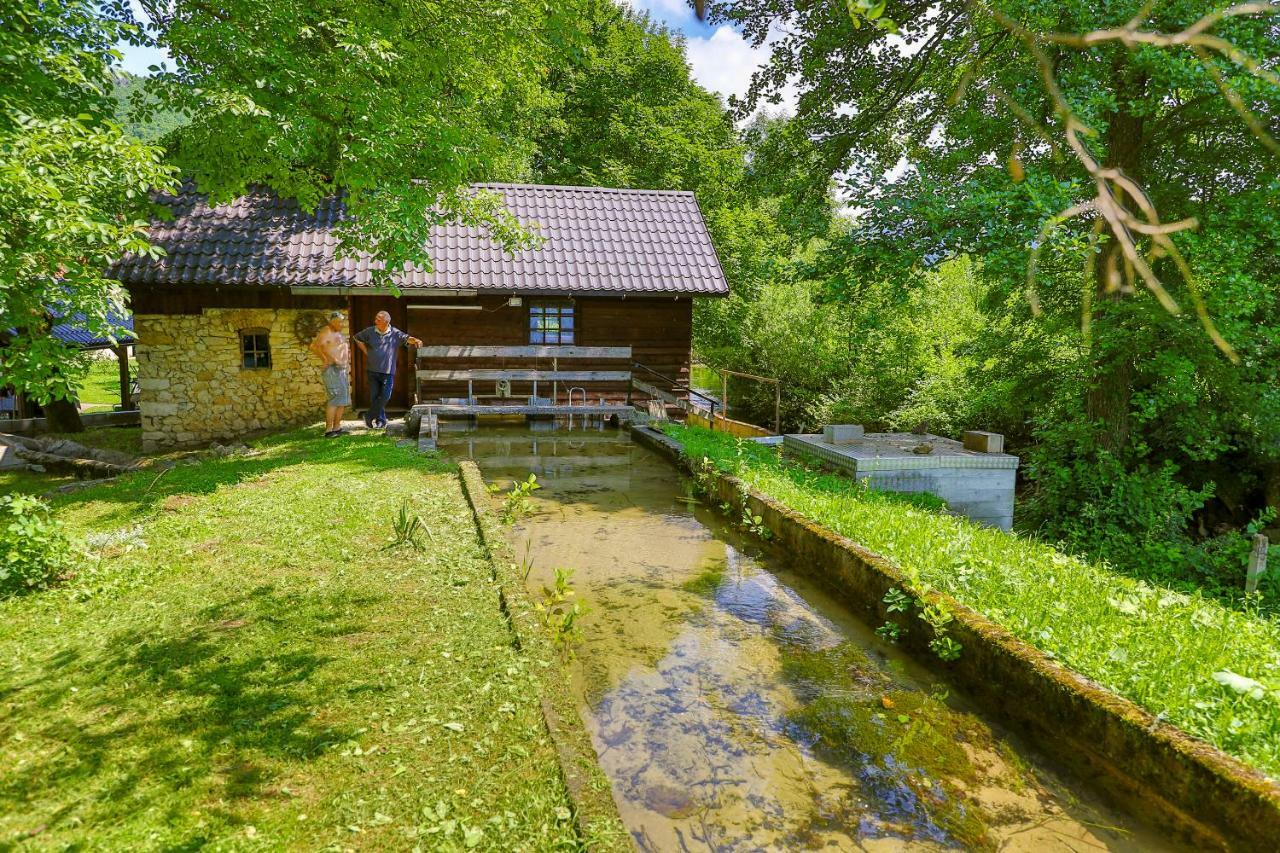 Holiday Home Villa Sara Bihać 외부 사진